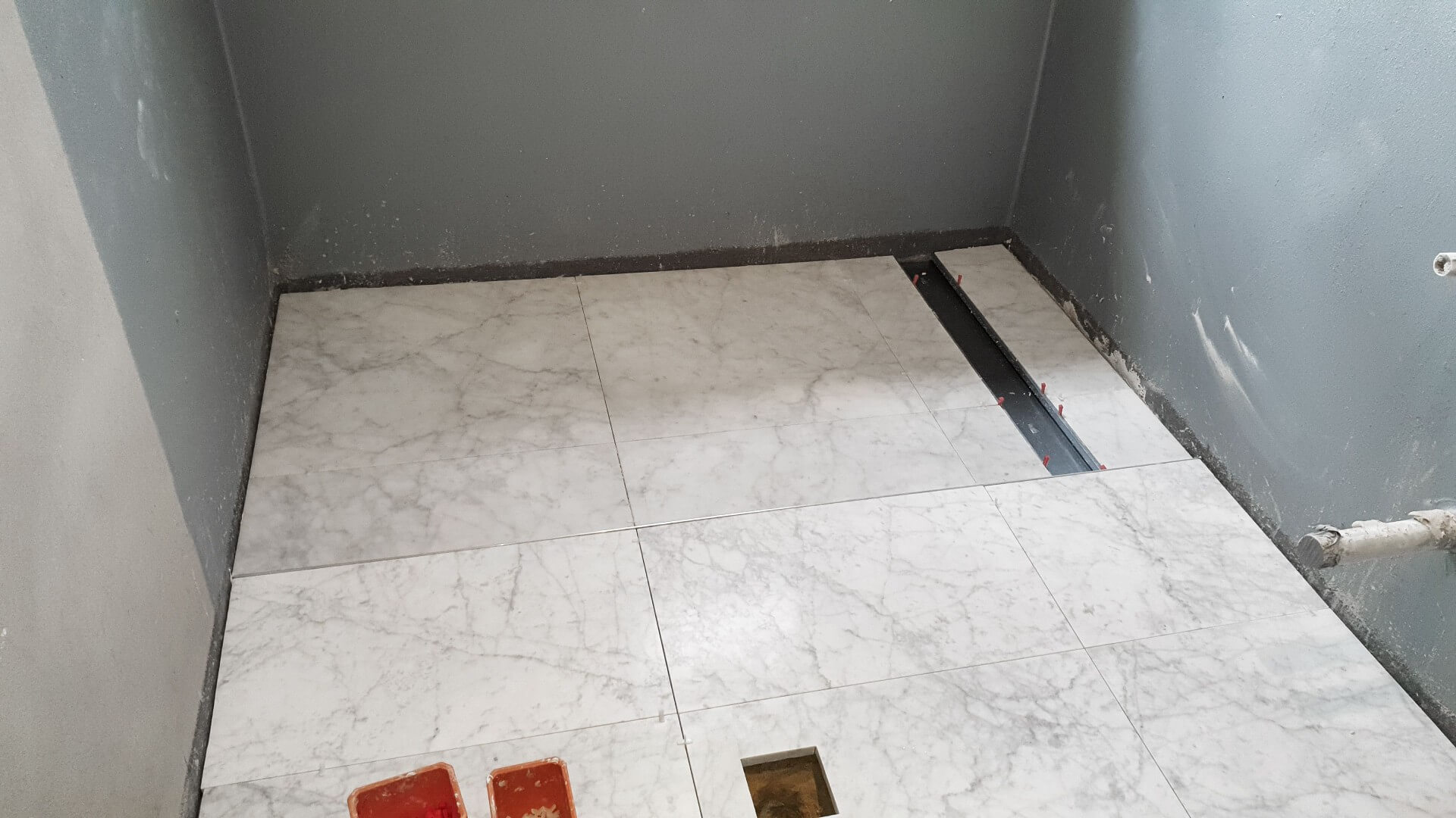Tiling Bathroom Floor